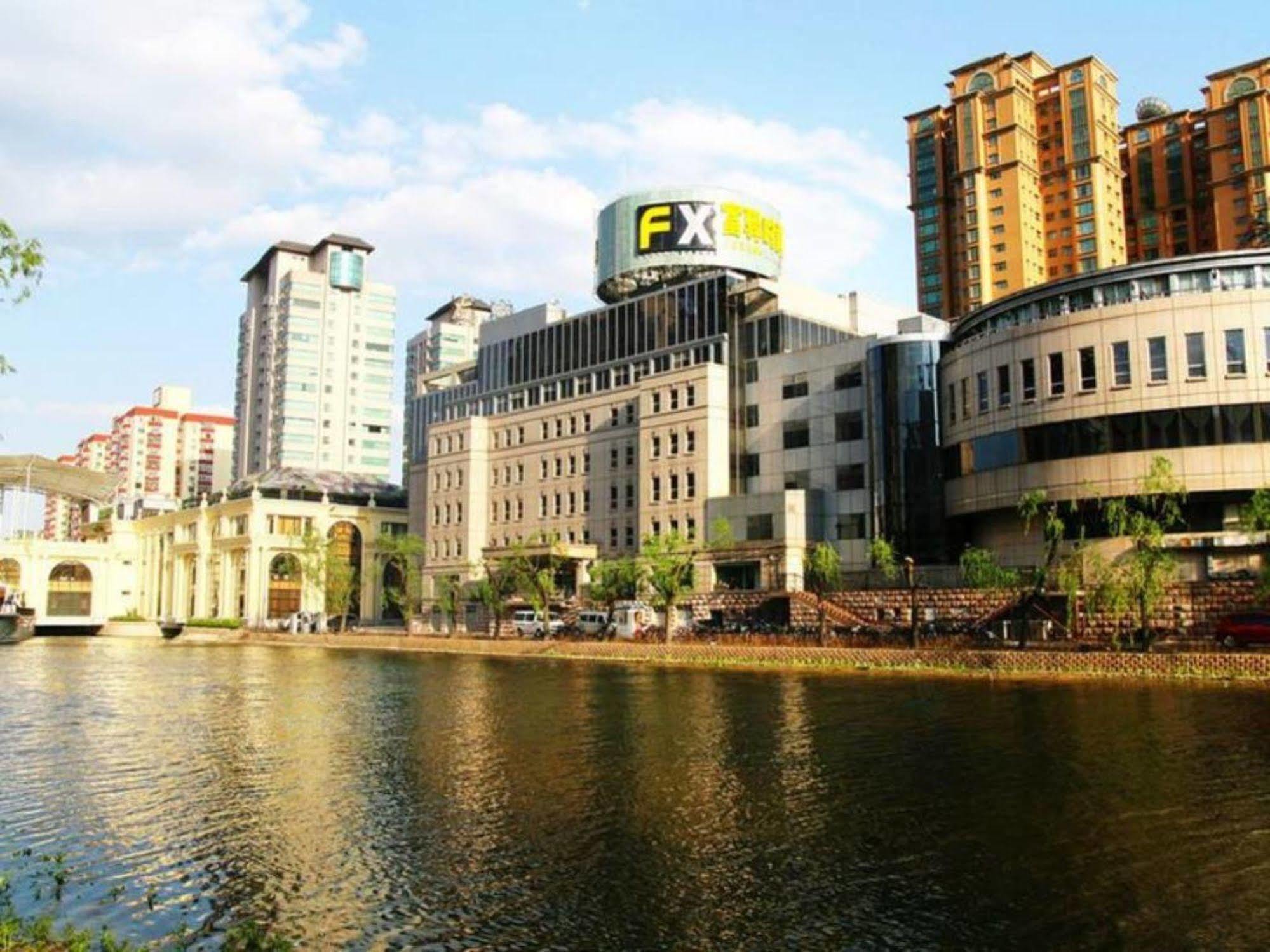 Fx Hotel Yansha Peking Kültér fotó